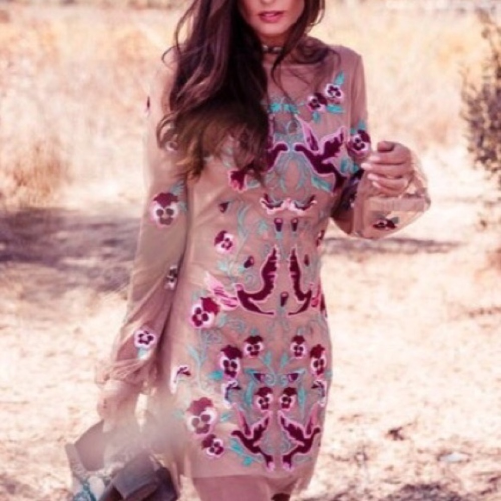 NWT For Love and Lemons Dove Mini Dress